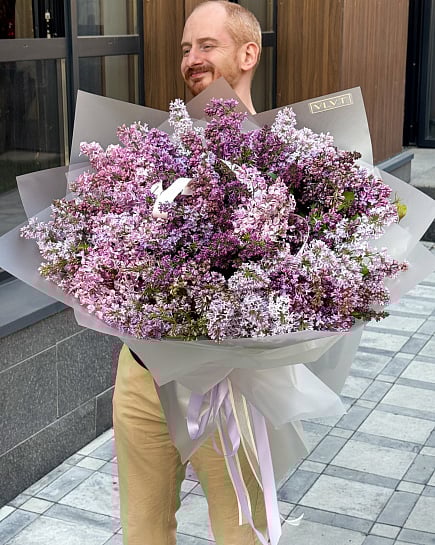 Сирень by VLVT Flowers с доставкой по Алматы