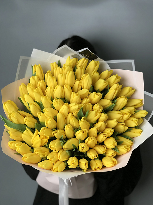 Bouquet of yellow tulips 101 pcs