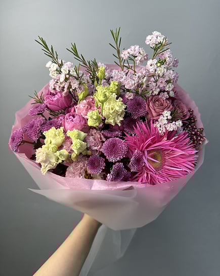 Розовое очарование с герберой с доставкой по Астане