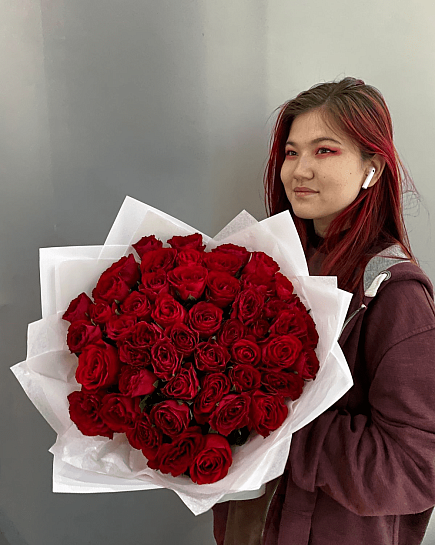 Bouquet of 51 red roses 40-50cm flowers delivered to Astana