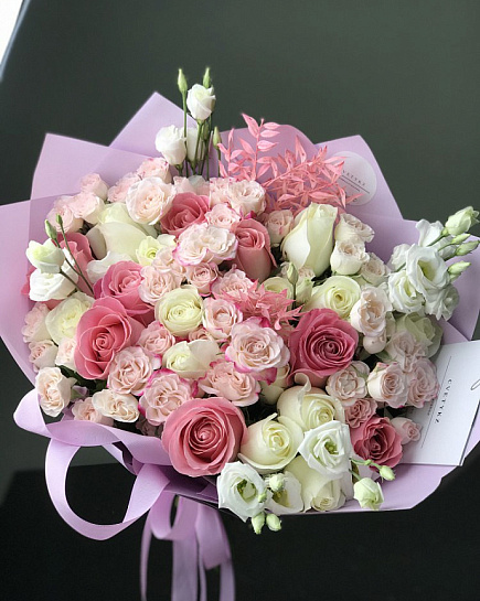 Bouquet of Marilyn Monroe flowers delivered to Astana