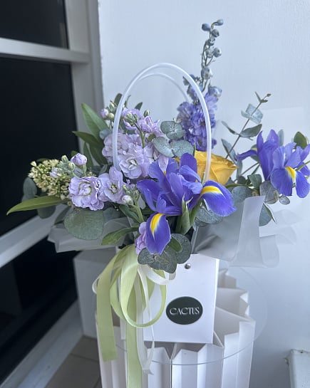 Фиолетовое очарование в сумочке с доставкой по Астане