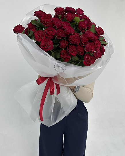 Bouquet of Garden roses 5 flowers delivered to Astana