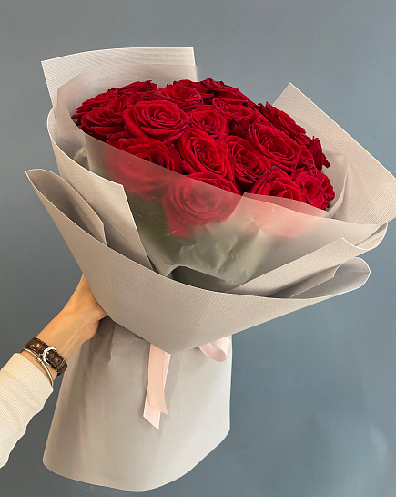 Bouquet of 25 red roses with delivery to Astana