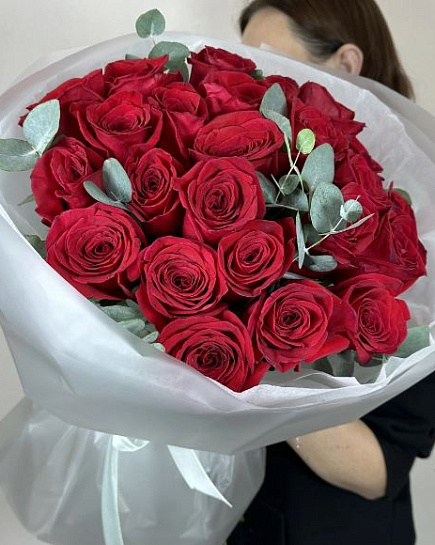 Bouquet of 25 red roses Ecuador with delivery to Almaty