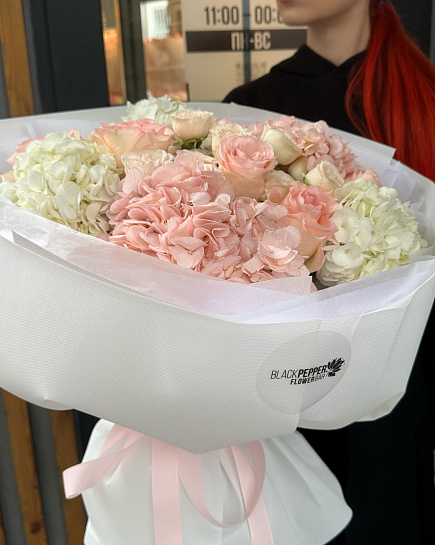 Bouquet of LUXURY SIGNATURE flowers delivered to Almaty