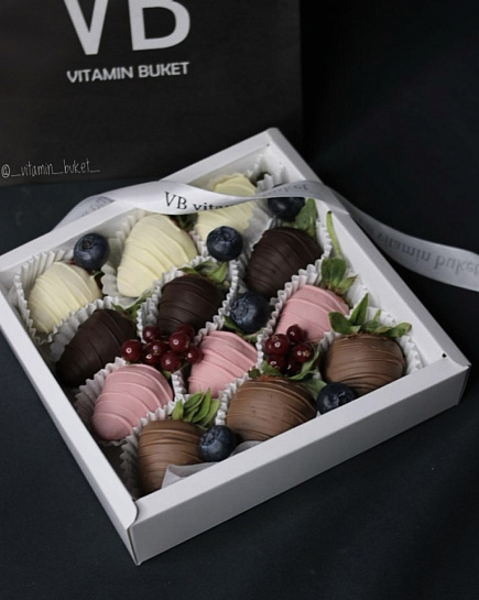 Strawberries in Belgian chocolate with delivery to Astana