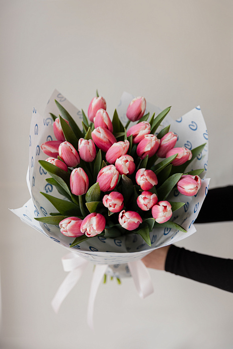 25 pink tulips 25 pink tulips