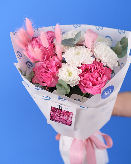 Bouquet “Compliment” with delivery to Astana