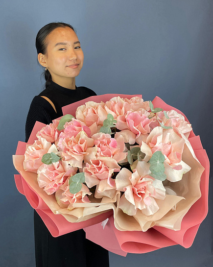 Bouquet of French roses with delivery to Astana