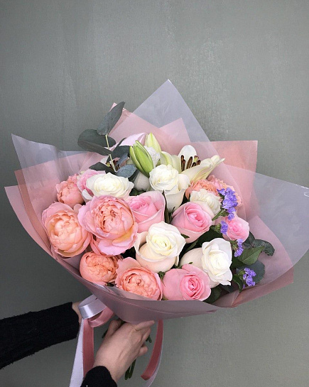 Микс-букет с розами и альстромериями "Торжество" с доставкой по Алматы