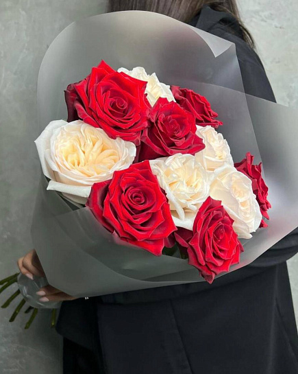 Bouquet of Bouquet of 11 roses mix flowers delivered to Uralsk