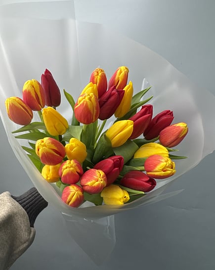 Яркий микс тюльпанов с доставкой по Астане