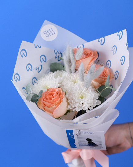 Bouquet “Compliment 2” with delivery to Astana