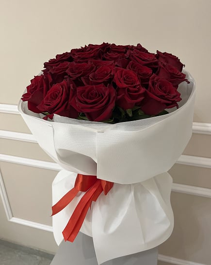 Букет из красных роз с доставкой по Астане