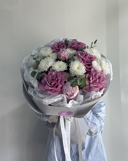Assembled bouquet with delivery to Astana
