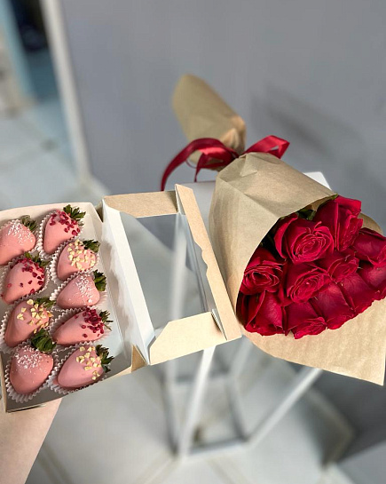 Bouquet of Set of red roses with chocolate covered strawberries flowers delivered to Almaty