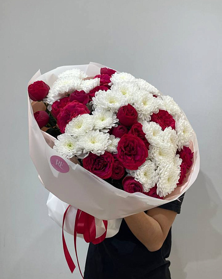 Сборный букет из хризантем и роз с доставкой по Костанае