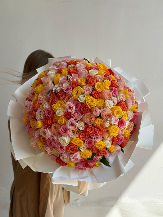 Bouquet of 201 roses