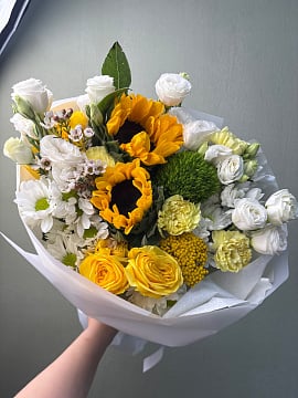 Солнечное настроение с подсолнухами