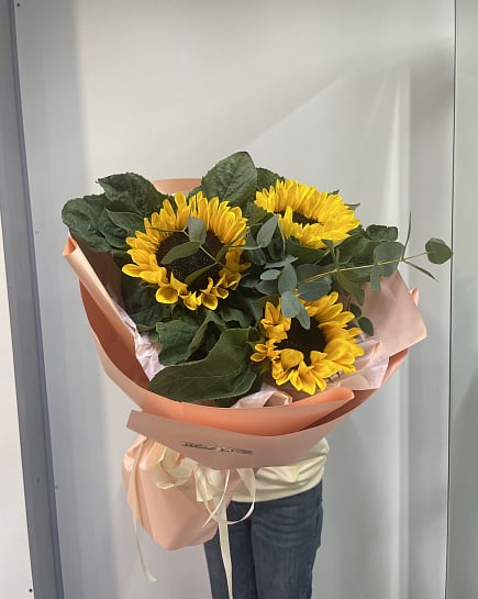 Солнечный комплимент с доставкой по Астане