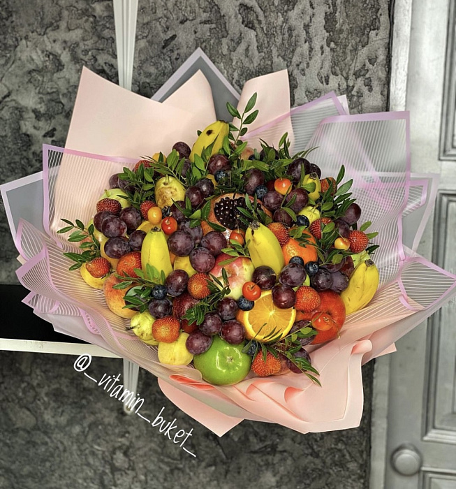 Summer fruit bouquet