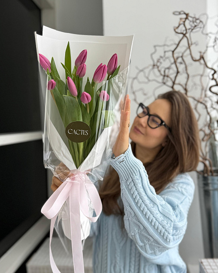 Mono bouquet of tulips PINK (9pcs) with delivery to Astana