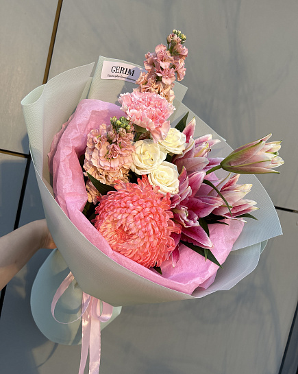 Assembled bouquet with delivery to Astana