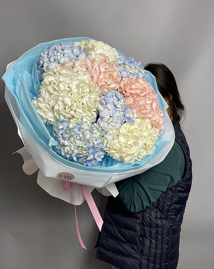 Bouquet of vivid memory flowers delivered to Almaty