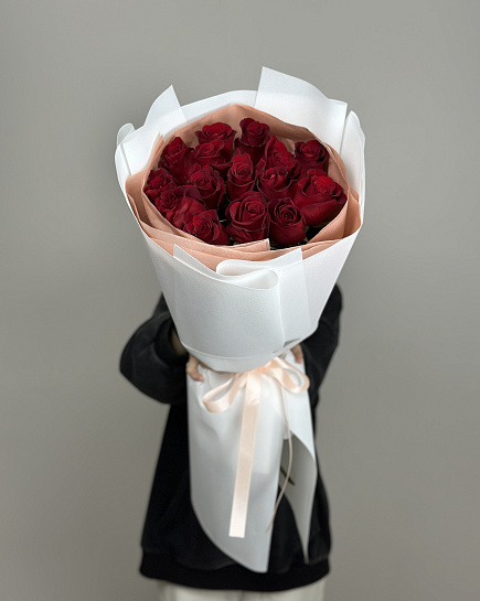 Bouquet of 15 long roses flowers delivered to Astana