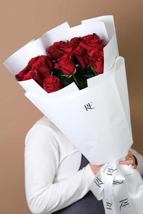 Bouquet of 15 meter roses