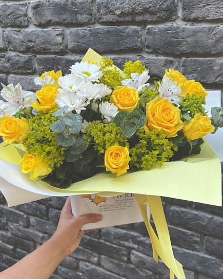 Bouquet of 11 roses with alstroemeria, chrysanthemum and ochi with delivery to Almaty