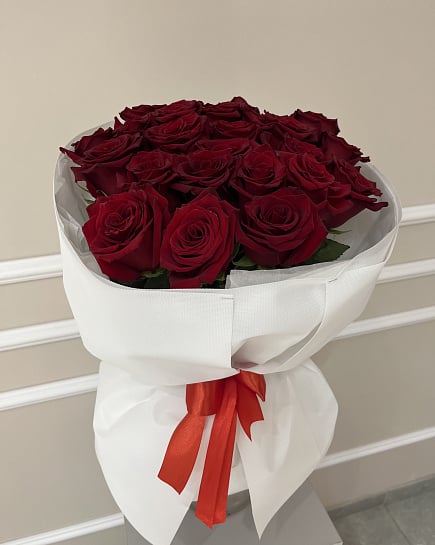 Букет из красных роз с доставкой по Астане