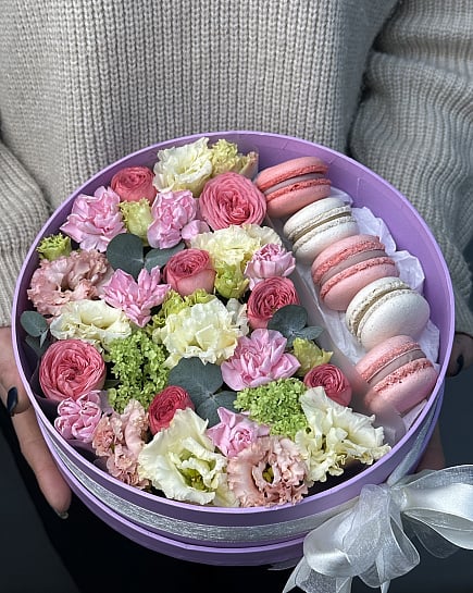 Нежный букет из пионовидных роз и эустомы с доставкой по Астане