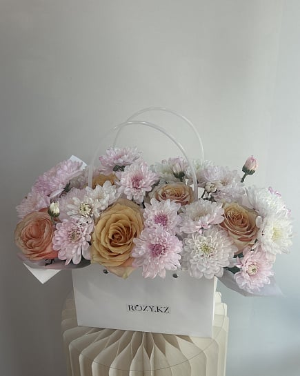 Пастельный микс в сумочке with delivery to Astana