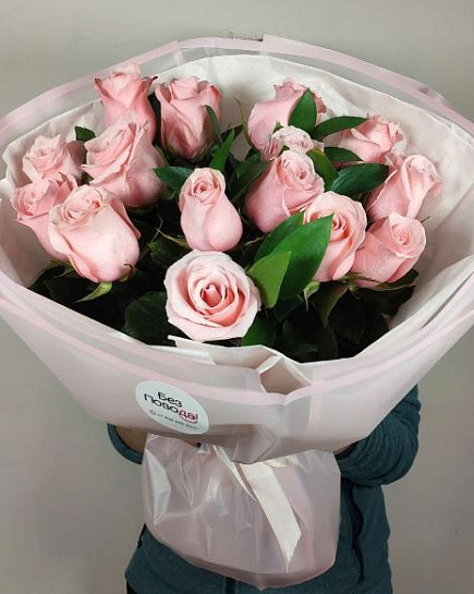 Bouquet of 15 pink roses Ecuador with delivery to Almaty