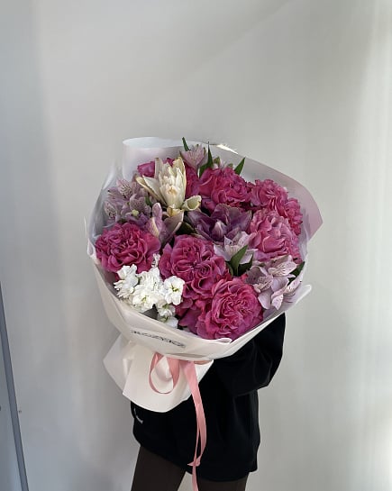 Розовый шарм с пионовидными розами с доставкой по Астане