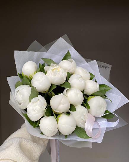 15 white peonies with delivery to Astana