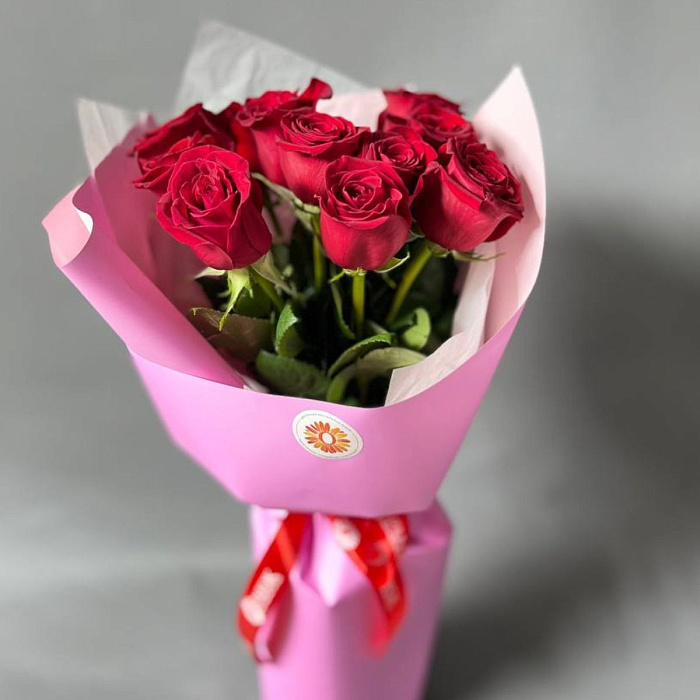 Букет из 11 голландских красных роз 