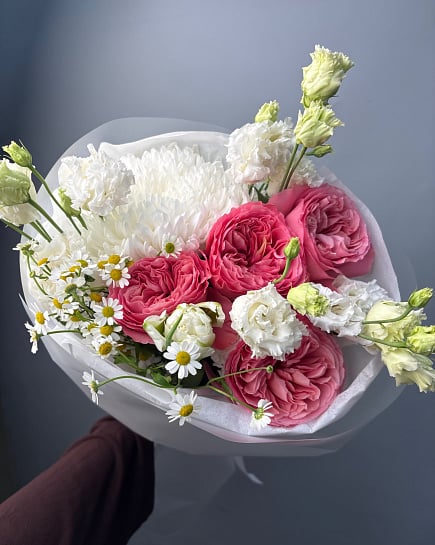 Романтичный микс с пионовидными розами с доставкой по Астане