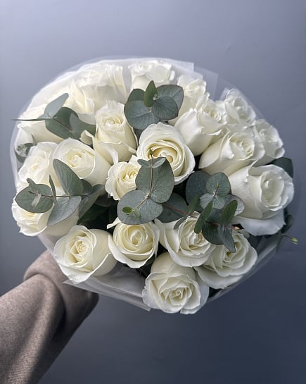 Белоснежная классика с эвкалиптом с доставкой по Астане