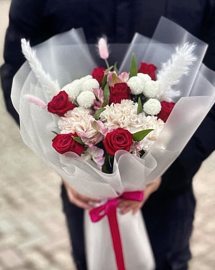 Цветы 16850 ₸ with delivery to Pavlodar