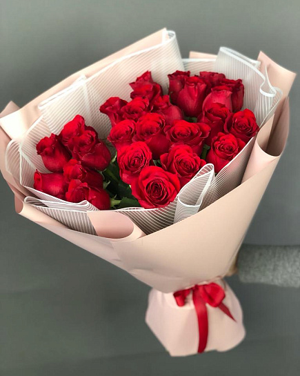 Bouquet of red roses with delivery to Almaty