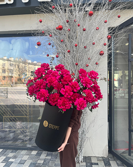 Bouquet of giant of love flowers delivered to Shymkent
