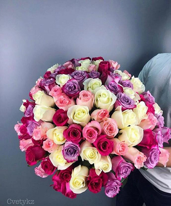 Mono-bouquet of roses Assorted 101 pcs