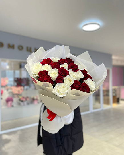 Bouquet of Monochrome flowers delivered to Petropavlovsk