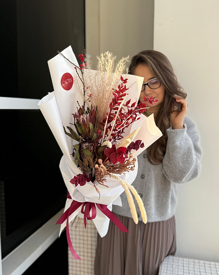 Букет из сухоцветов white & red с доставкой по Астане