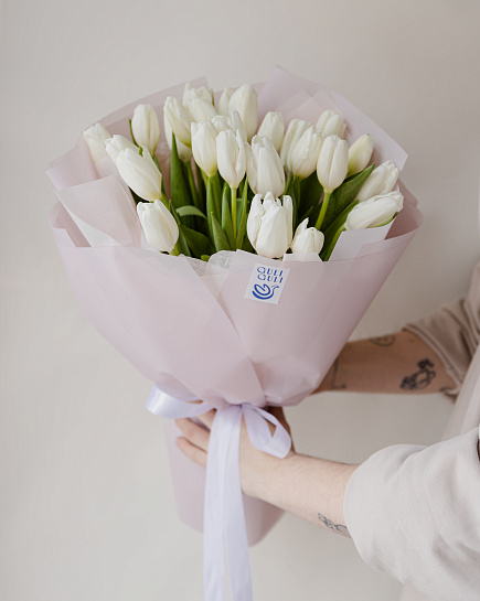25 white tulips with delivery to Astana