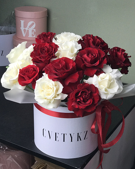 Bouquet of Yin-Yang of roses in a box flowers delivered to Astana