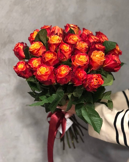 25 огненных роз с доставкой по Алматы